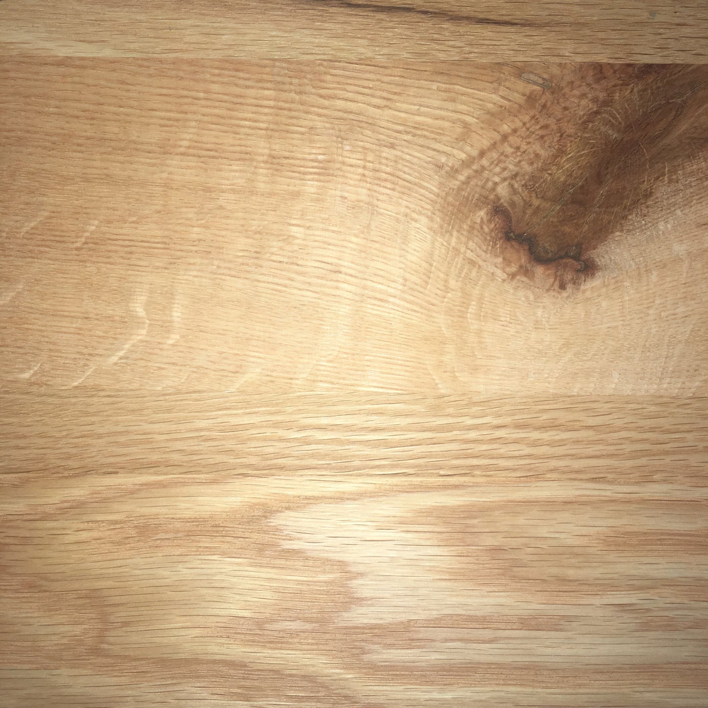 Round Oak Cutting Board with Handle