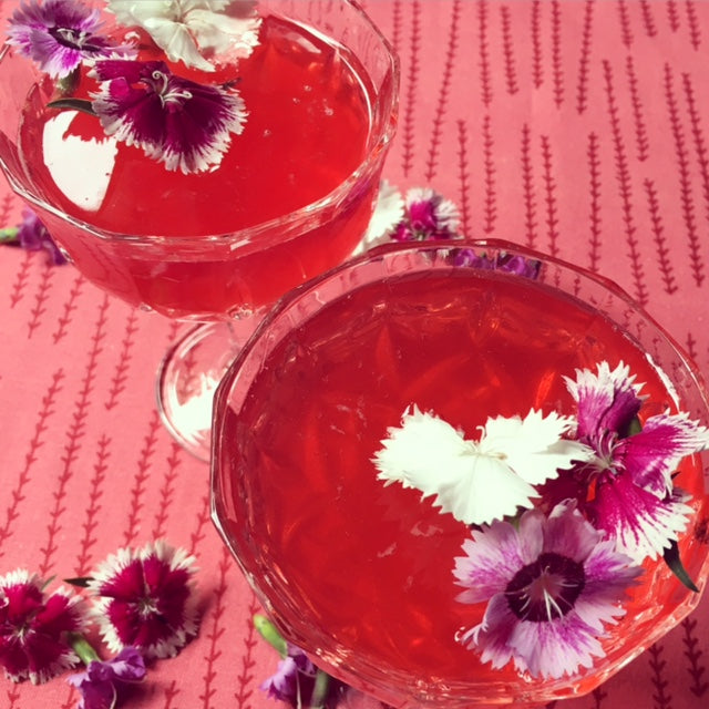 RASPBERRY AND ROSE PROSECCO SPRITZER