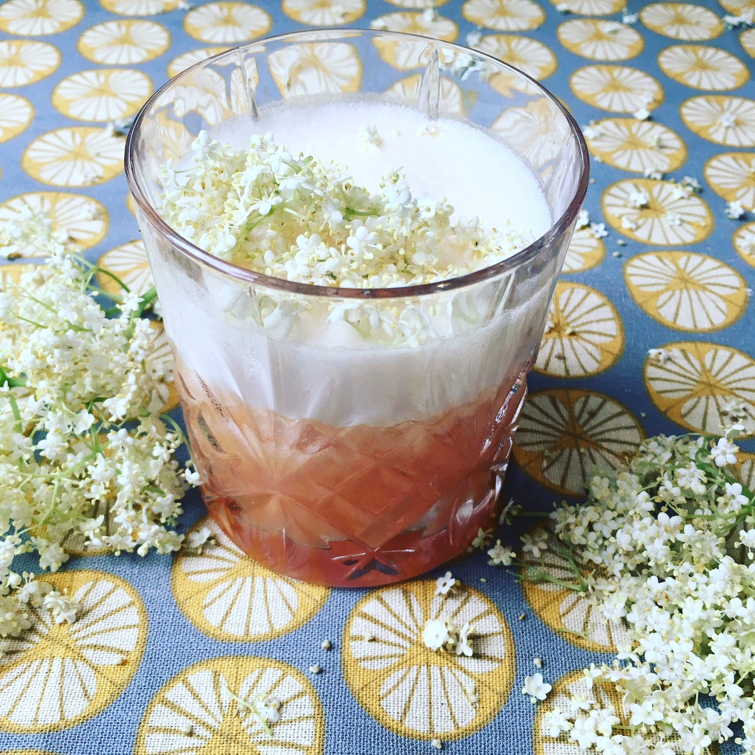 ELDERFLOWER & GRAPEFRUIT BOURBON SOUR RECIPE