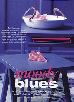 étoile home's corsica floral wool rug ships from Canada worldwide