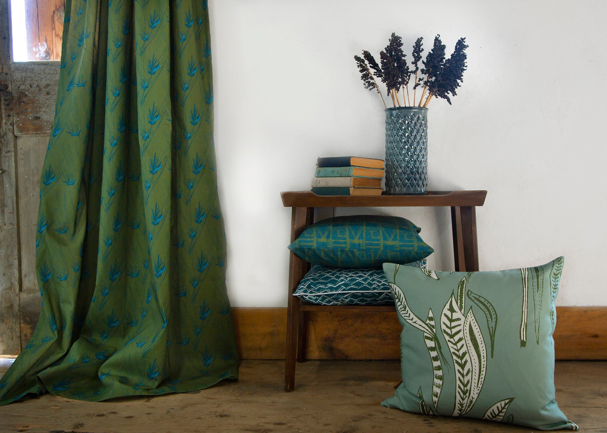 Beakrush-fabric-curtain-throw-pillows-olive-seafoma-green-canada-usa