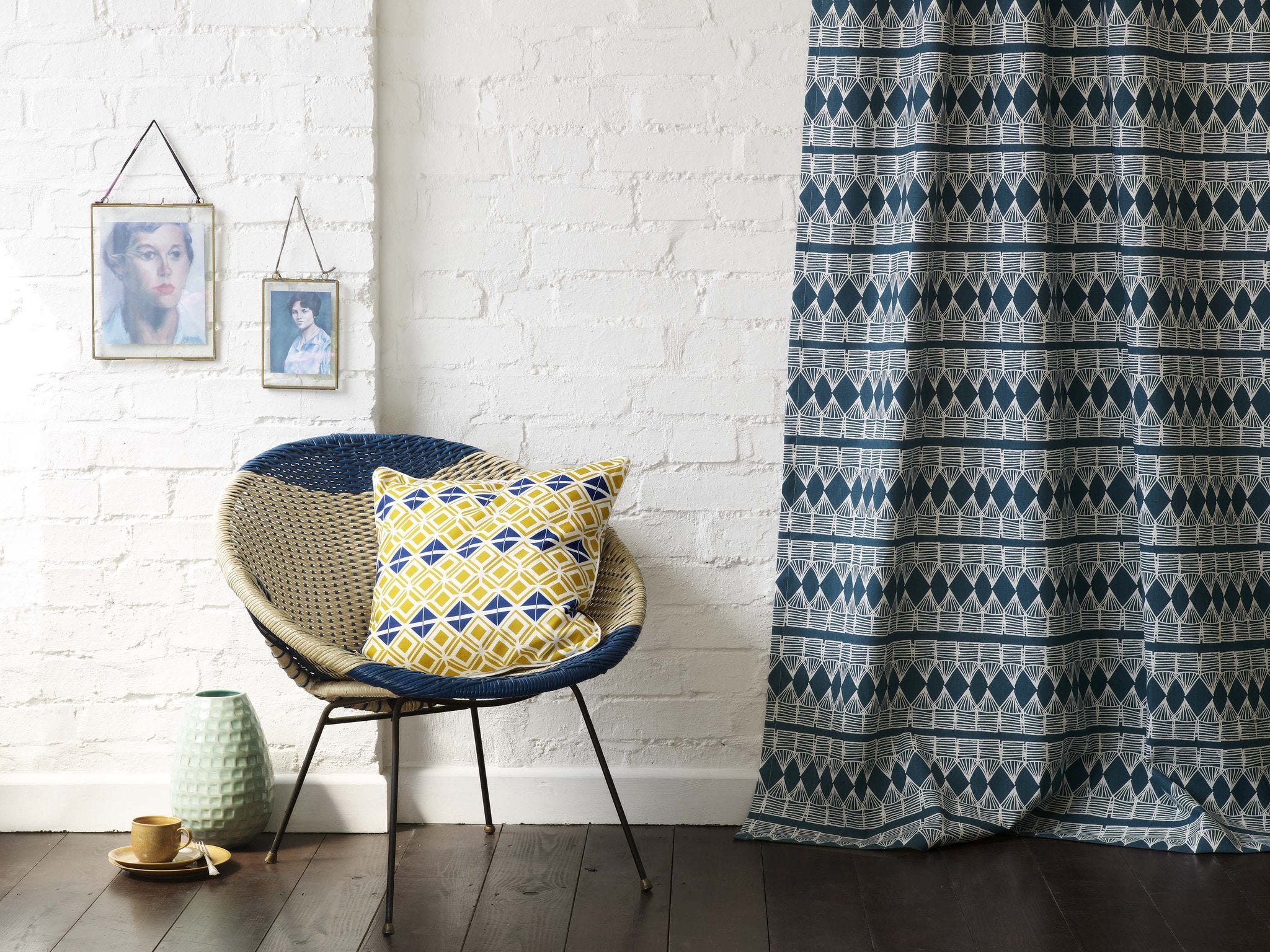 Modern graphic pattern printed fabrics in cotton, linen, canvas perfect for curtains, blinds and upholstery. Ships from Canada worldwide including the USA