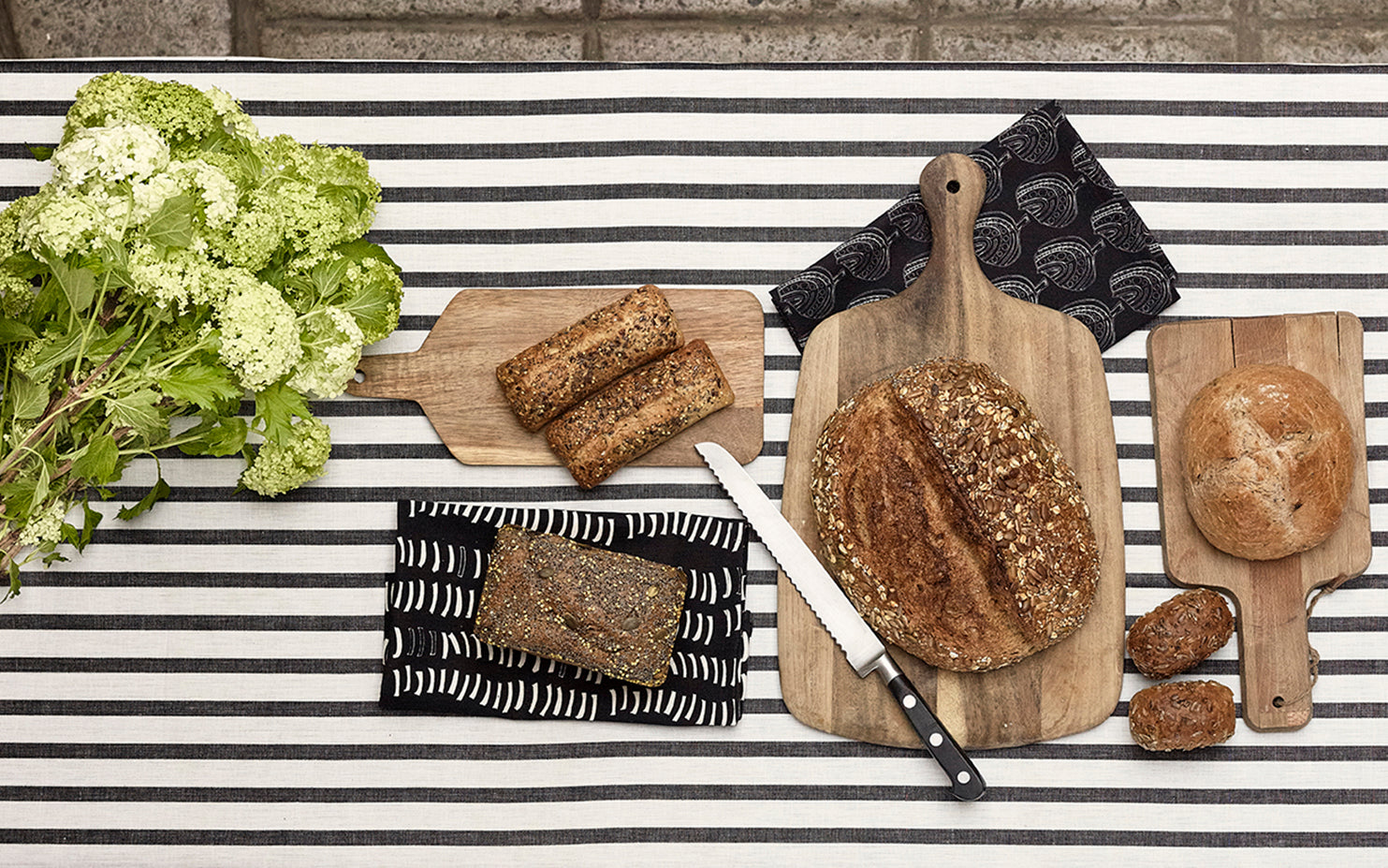 Black, white and grey striped, pattern and dyed napkins and tablecloths ships from Canada worldwide including the USA