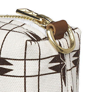 Pueblo Geometric Pattern Canvas Wash or toiletry travel Bag - Chocolate Brown - Perfect for all your cosmetic or beauty needs while travelling Ships from Canada (USA)